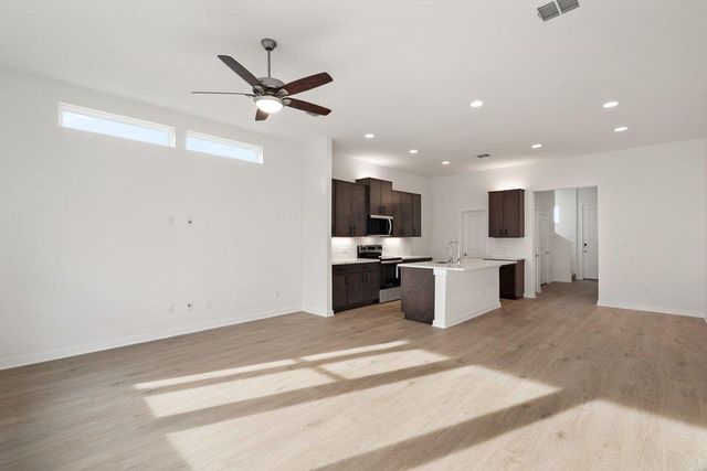 17512 Torneo DR, Round Rock, TX 78664