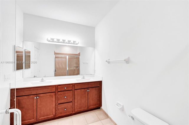 9334 W 33 WAY 9334, Hialeah, FL 33018