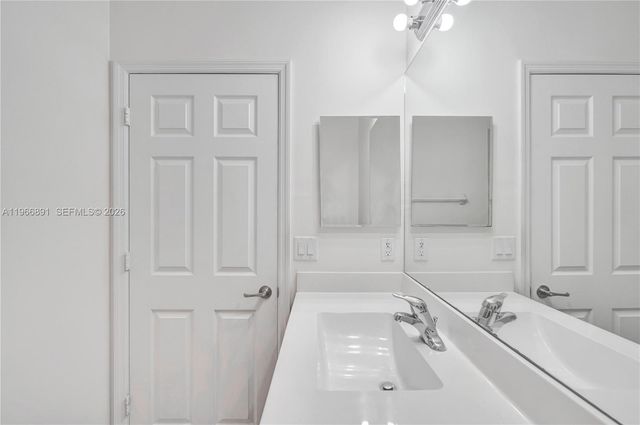 9334 W 33 WAY 9334, Hialeah, FL 33018