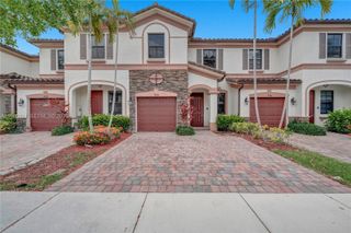 9334 W 33 WAY 9334, Hialeah, FL 33018