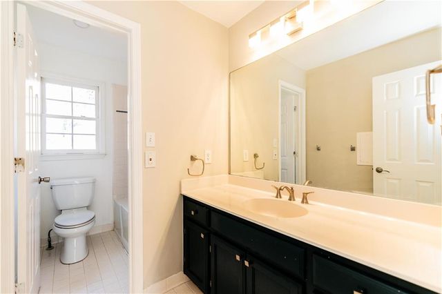 1460 Midland Way, Lawrenceville, GA 30043