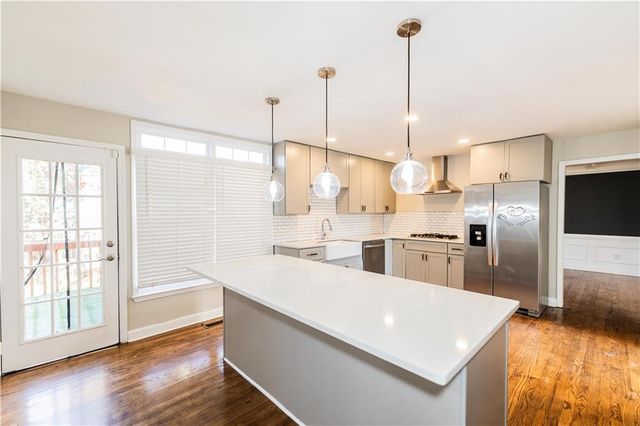 1460 Midland Way, Lawrenceville, GA 30043