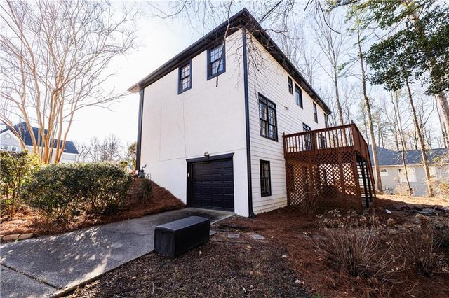 1460 Midland Way, Lawrenceville, GA 30043