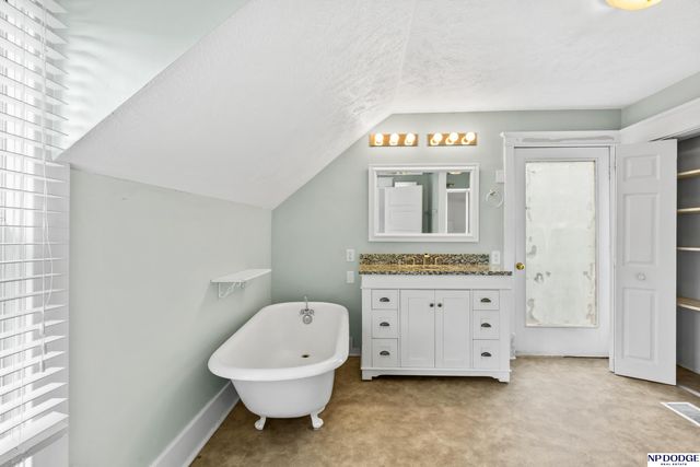 1948 N Park Avenue, Fremont, NE 68025