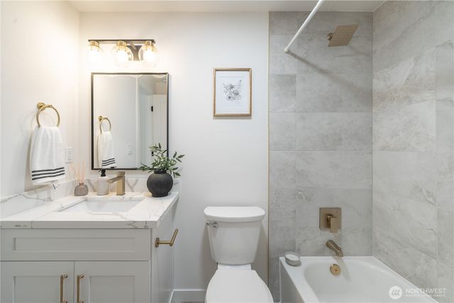 8718 Dresden Lane SW, Lakewood, WA 98498