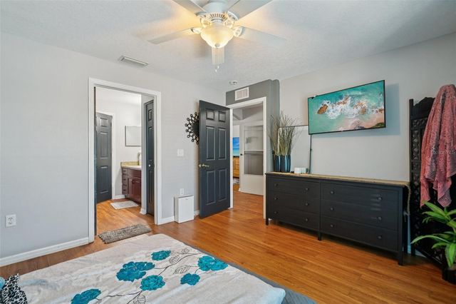 1438 BLOSSOM BAYOU CIRCLE, Ruskin, FL 33570