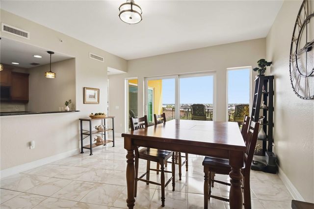 501 HABEN BOULEVARD 605, Palmetto, FL 34221
