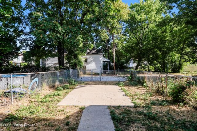 2331 Garland Ave, Louisville, KY 40211