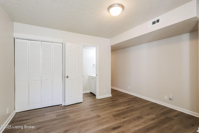 2331 Garland Ave, Louisville, KY 40211