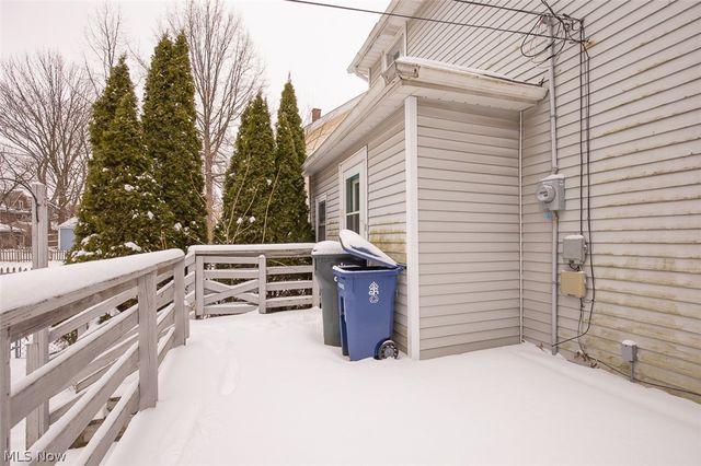 3131 Essex Road, Cleveland Heights, OH 44118