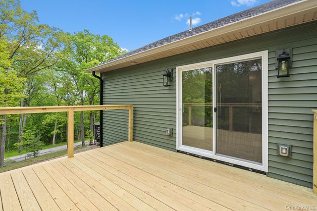 61 Smith Avenue, Walden, NY 12586