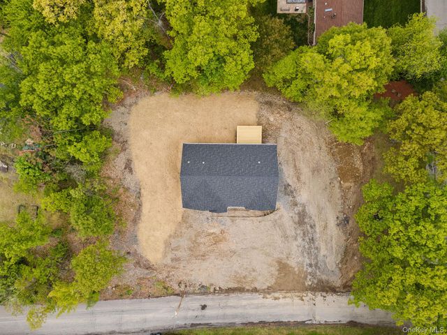 61 Smith Avenue, Walden, NY 12586