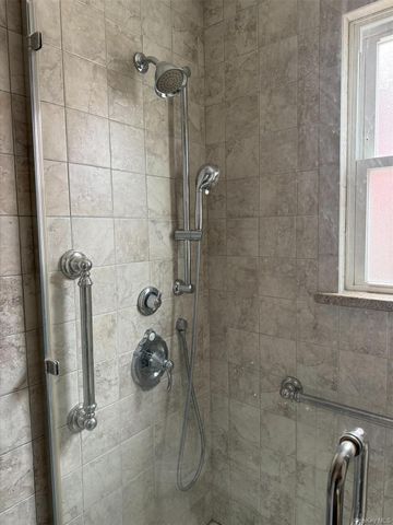 88-13 210th Street, Queens Village, NY 11427