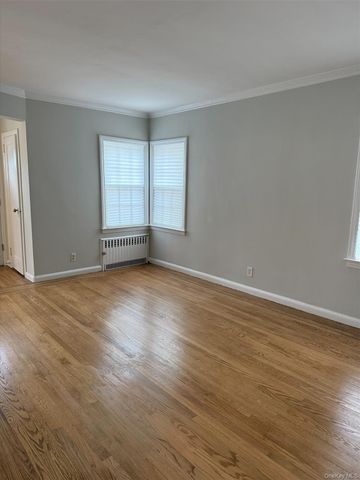 88-13 210th Street, Queens Village, NY 11427