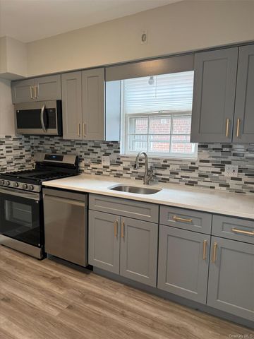 88-13 210th Street, Queens Village, NY 11427
