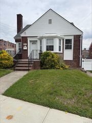 88-13 210th Street, Queens Village, NY 11427