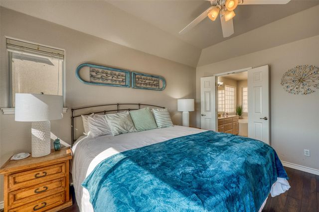 800 Scenic LOOP, Kingsland, TX 78639