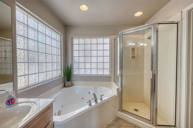 800 Scenic LOOP, Kingsland, TX 78639