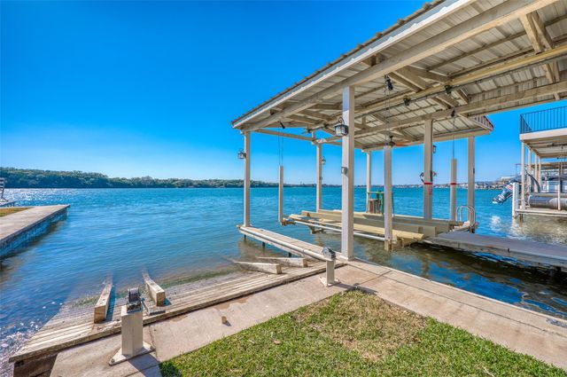 800 Scenic LOOP, Kingsland, TX 78639