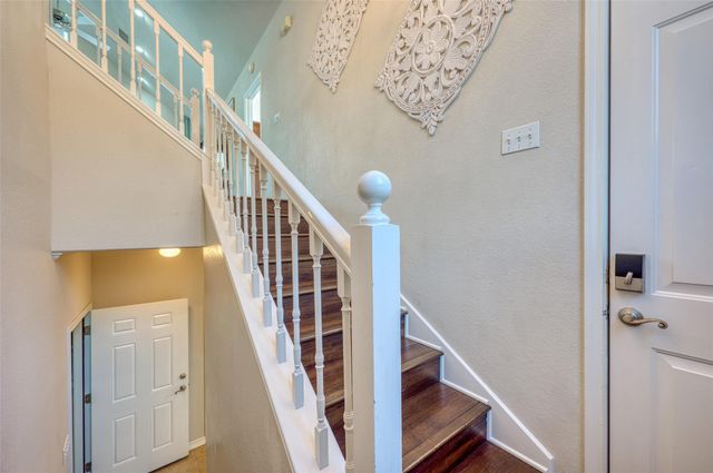 800 Scenic LOOP, Kingsland, TX 78639
