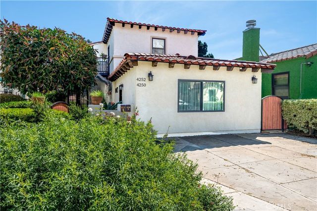 4252 S Norton, Los Angeles, CA 90008