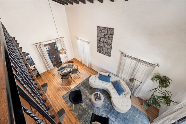 4252 S Norton, Los Angeles, CA 90008