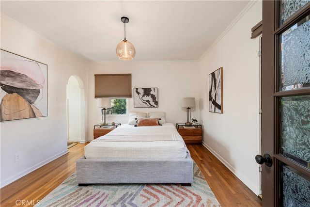 4252 S Norton, Los Angeles, CA 90008