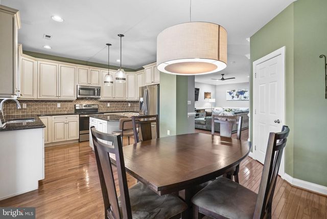 52 ARBOR CIR, Colmar, PA 18915