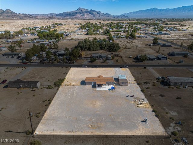 3581 West Dyer Road, Pahrump, NV 89048