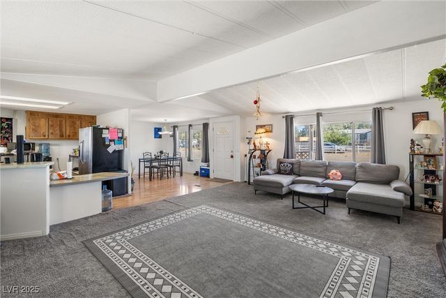 3581 West Dyer Road, Pahrump, NV 89048