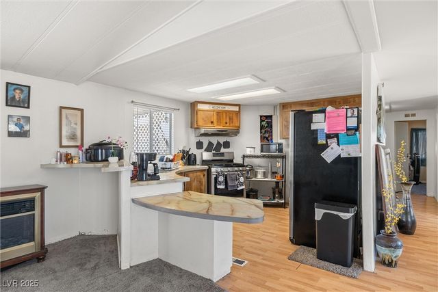 3581 West Dyer Road, Pahrump, NV 89048