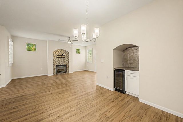 3221 N 37th Street Unit 10, Phoenix, AZ 85018