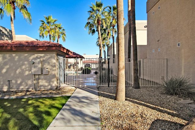 3221 N 37th Street Unit 10, Phoenix, AZ 85018