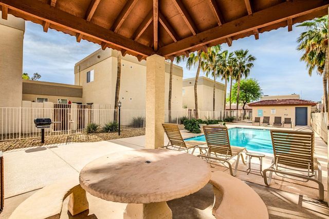 3221 N 37th Street Unit 10, Phoenix, AZ 85018