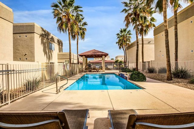 3221 N 37th Street Unit 10, Phoenix, AZ 85018
