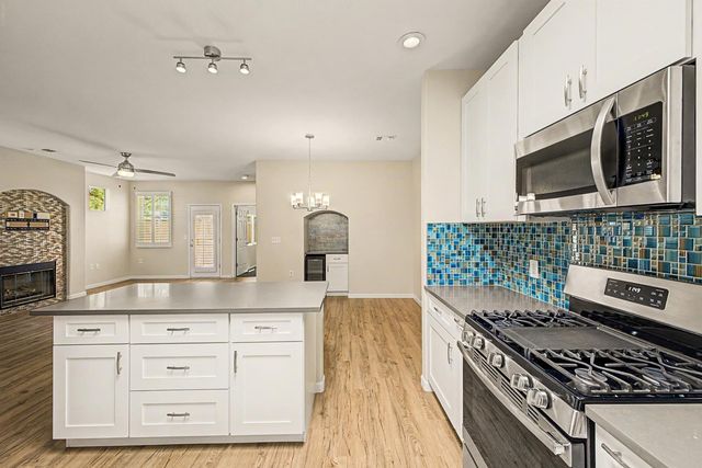 3221 N 37th Street Unit 10, Phoenix, AZ 85018