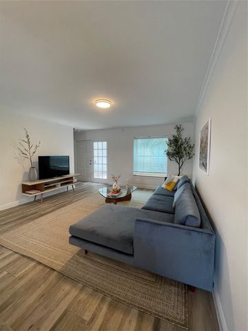 2708 NE 14th Street Causeway 2, Pompano Beach, FL 33062