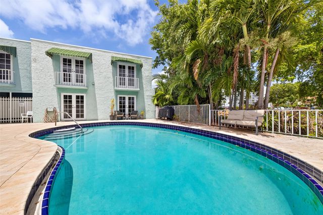 2708 NE 14th Street Causeway 2, Pompano Beach, FL 33062