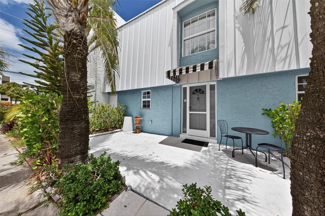 2708 NE 14th Street Causeway 2, Pompano Beach, FL 33062