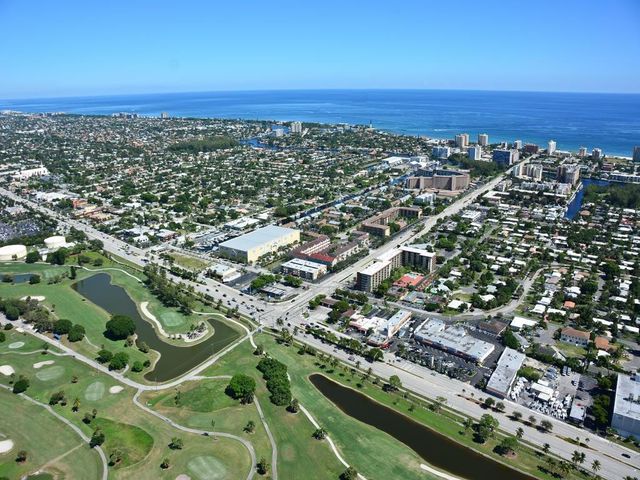 2708 NE 14th Street Causeway 2, Pompano Beach, FL 33062