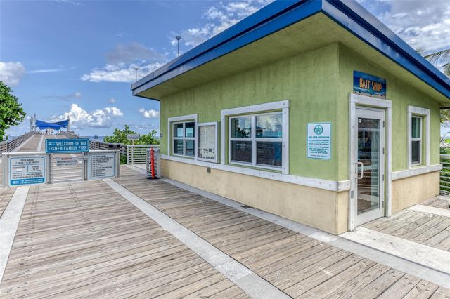 2708 NE 14th Street Causeway 2, Pompano Beach, FL 33062