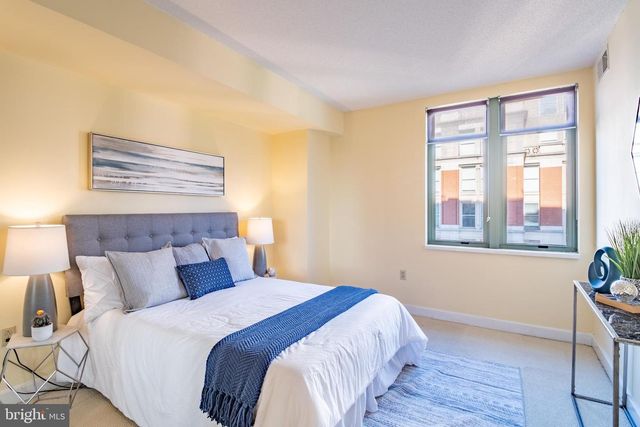 1150 K St NW Apt 1008, Washington, DC 20005