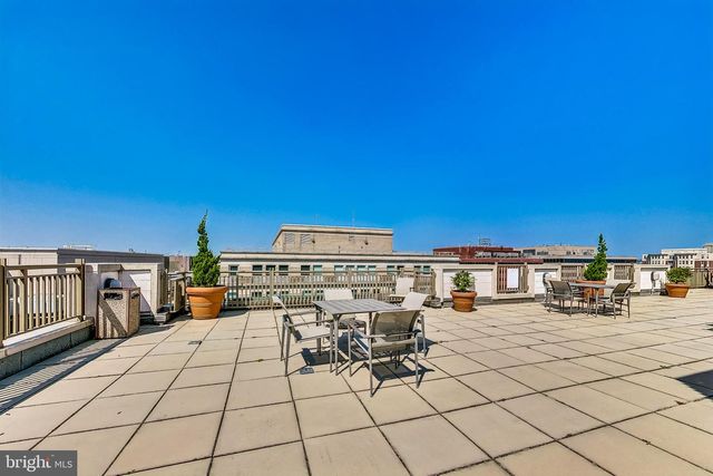 1150 K St NW Apt 1008, Washington, DC 20005