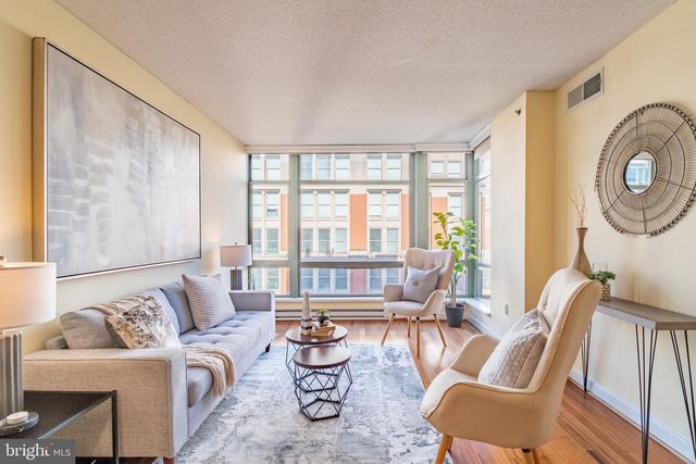 1150 K St NW Apt 1008, Washington, DC 20005