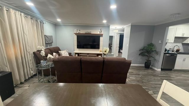 9 Weld St 15, Framingham, MA 01702