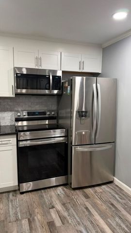 9 Weld St 15, Framingham, MA 01702