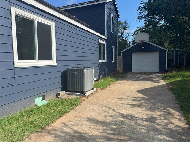 1119 W Eufaula Street, Norman, OK 73069