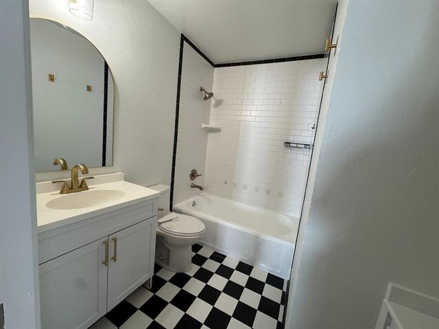 1119 W Eufaula Street, Norman, OK 73069