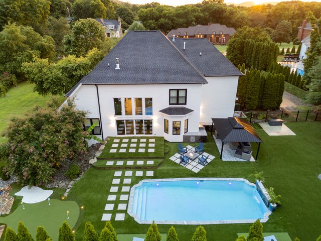 2112 Summer Hill Cir, Franklin, TN 37064