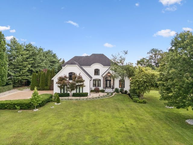 2112 Summer Hill Cir, Franklin, TN 37064